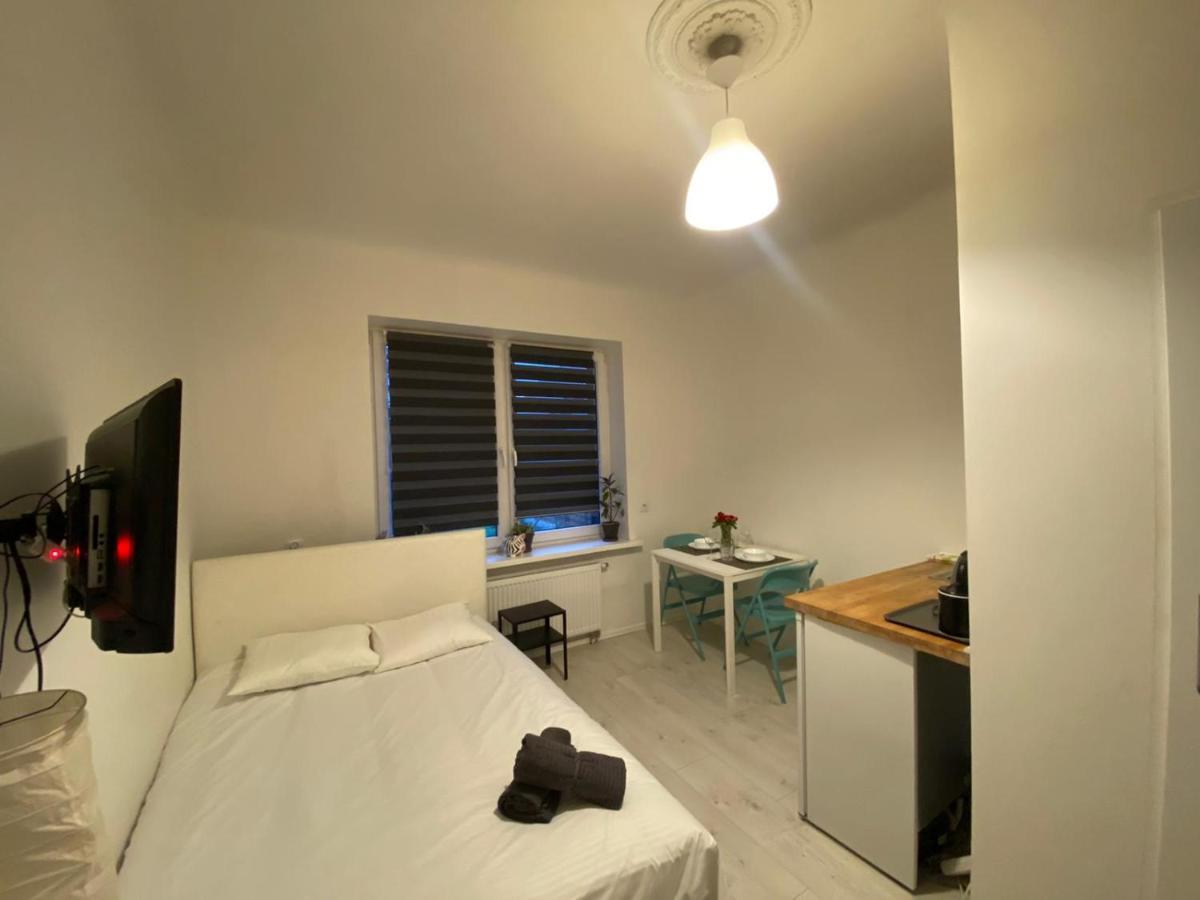 Chopin Apartments Self Check-In ワルシャワ エクステリア 写真