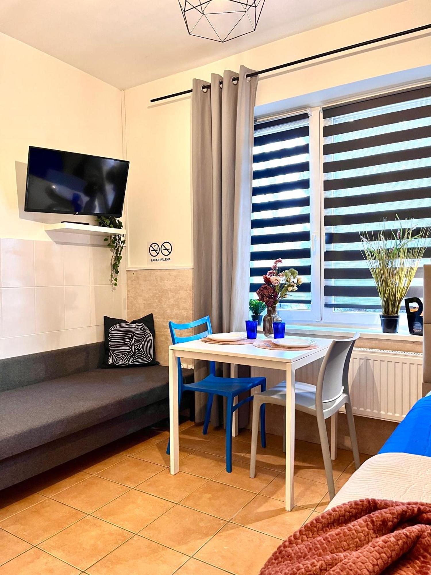 Chopin Apartments Self Check-In ワルシャワ エクステリア 写真